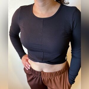 Vuori Black Long Sleeve Blouse